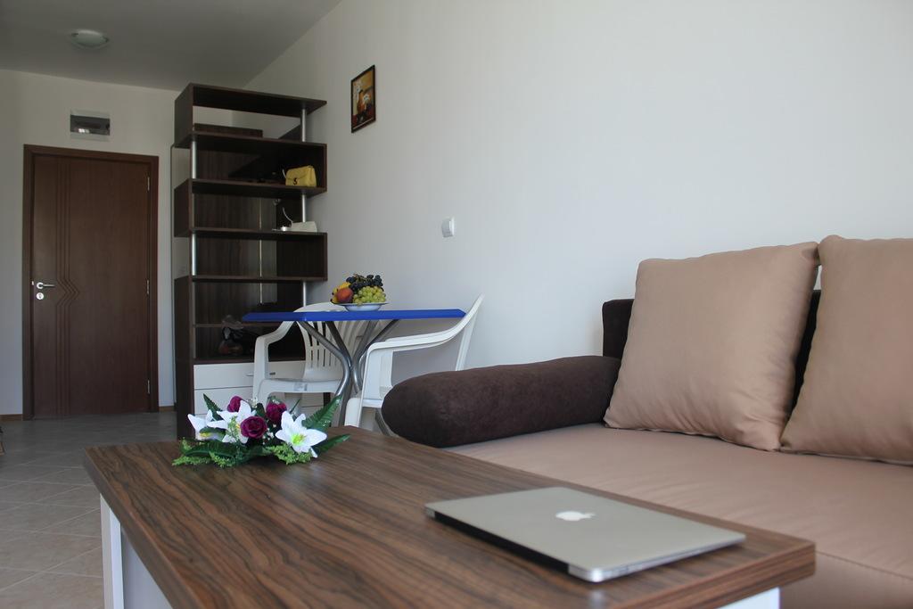 Studio Festival Pomorie Bagian luar foto